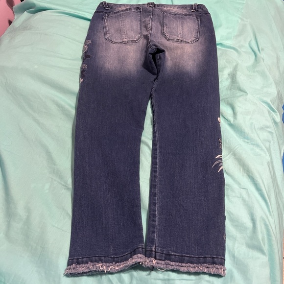 Democracy Blue Floral Straight Leg Jeans - Picture 9 of 9